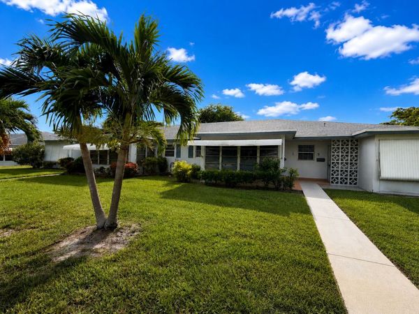 1207 S Drive Way, Unit C, Delray Beach, FL 33445