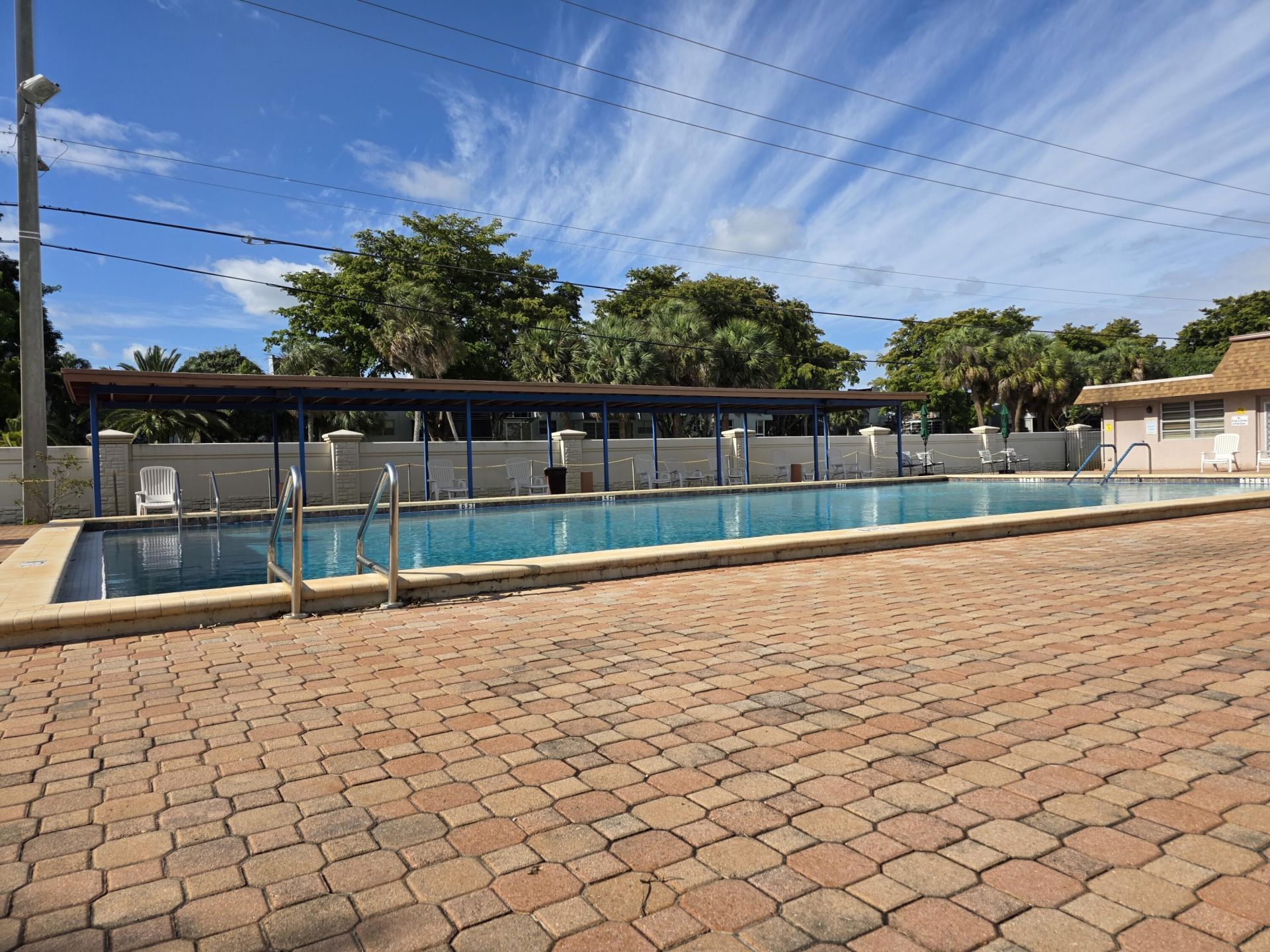 6010 S Falls Cir Drive, Unit 423, Lauderhill, FL 33319 Photo