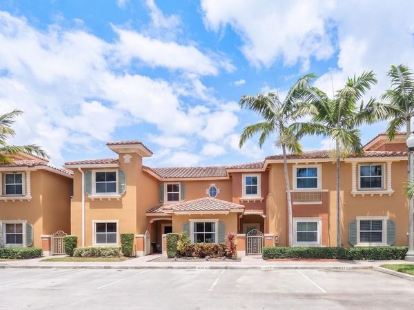 2154 Siena Way, Hollywood, FL 33021