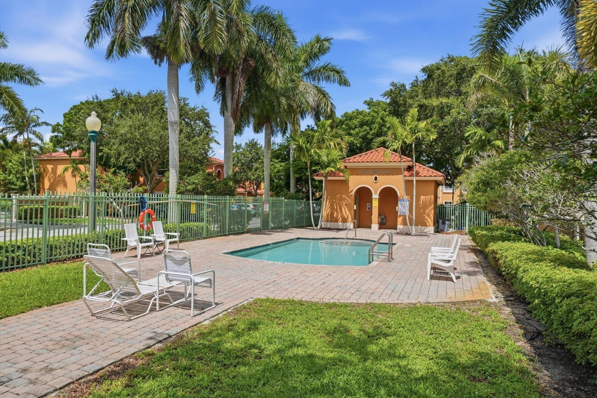 2154 Siena Way, Hollywood, FL 33021 Photo