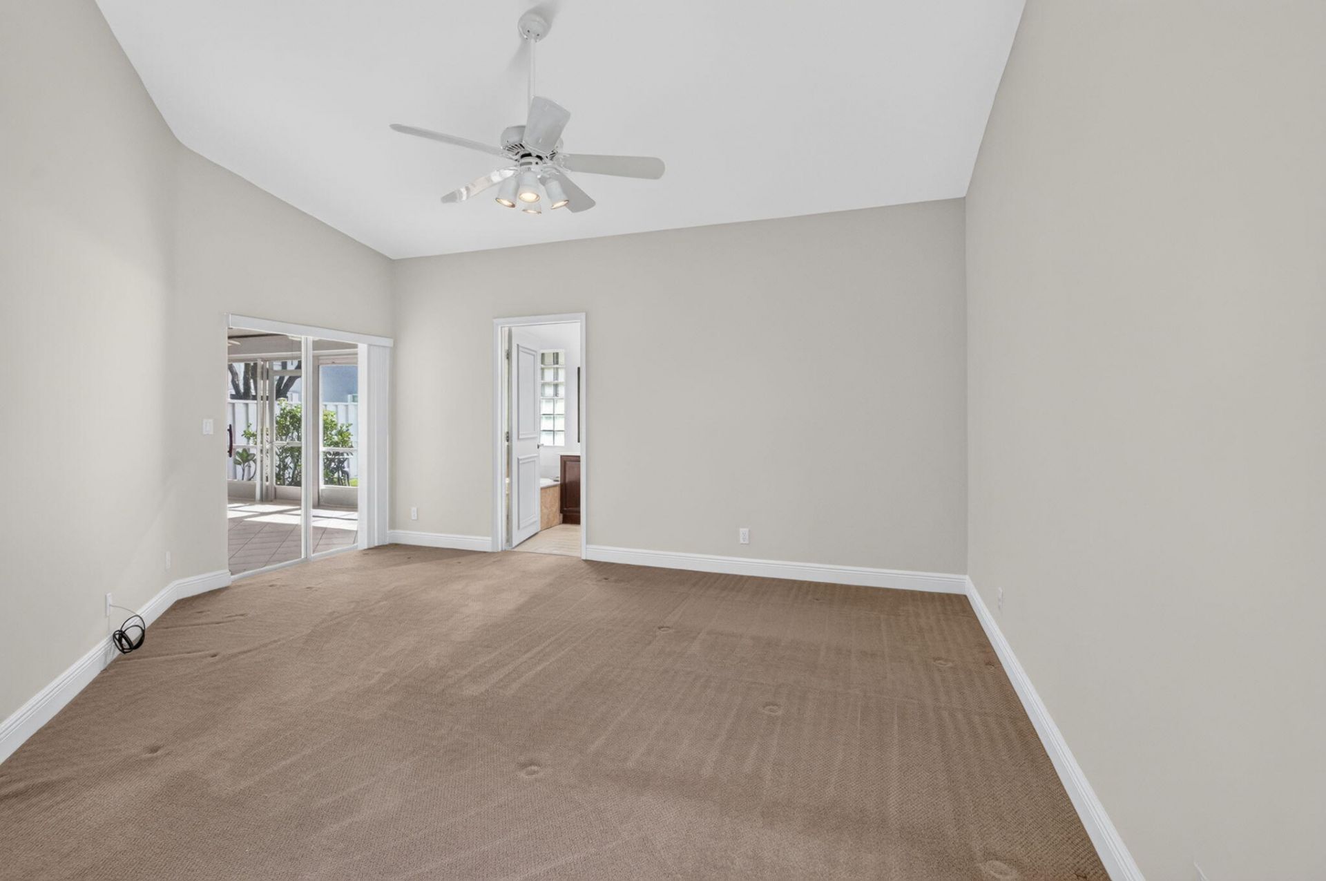 9875 Harbour Lake Circle, Boynton Beach, FL 33437 Photo