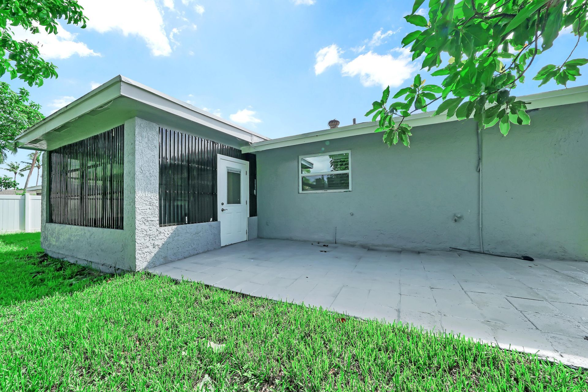 724 Avenue Chaumont, Delray Beach, FL 33445 Photo