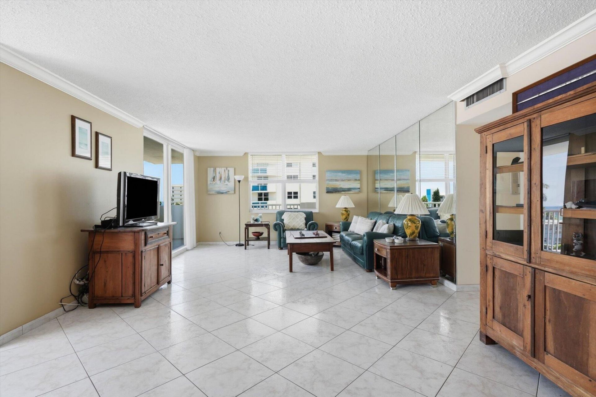 1601 S Ocean Drive, Unit 506, Hollywood, FL 33019 Photo
