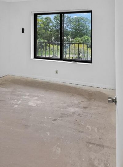 4820 Lucerne Lakes Boulevard W, Unit 402, Lake Worth, FL 33467 Photo