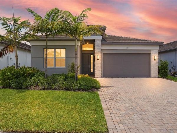 12349 Dahlia CT , NAPLES, FL 34120