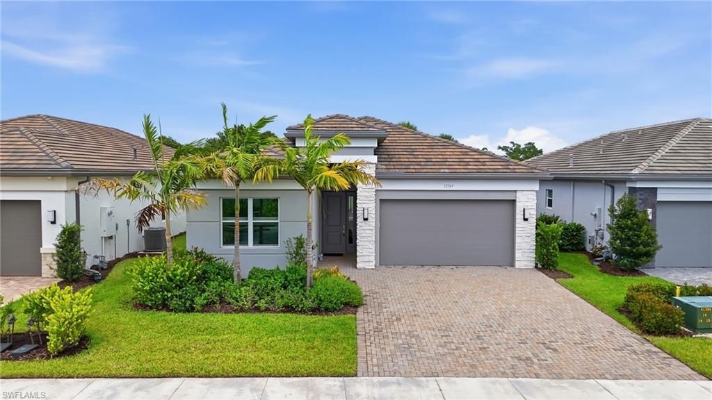 12349 Dahlia Ct , Naples, FL 34120 Photo