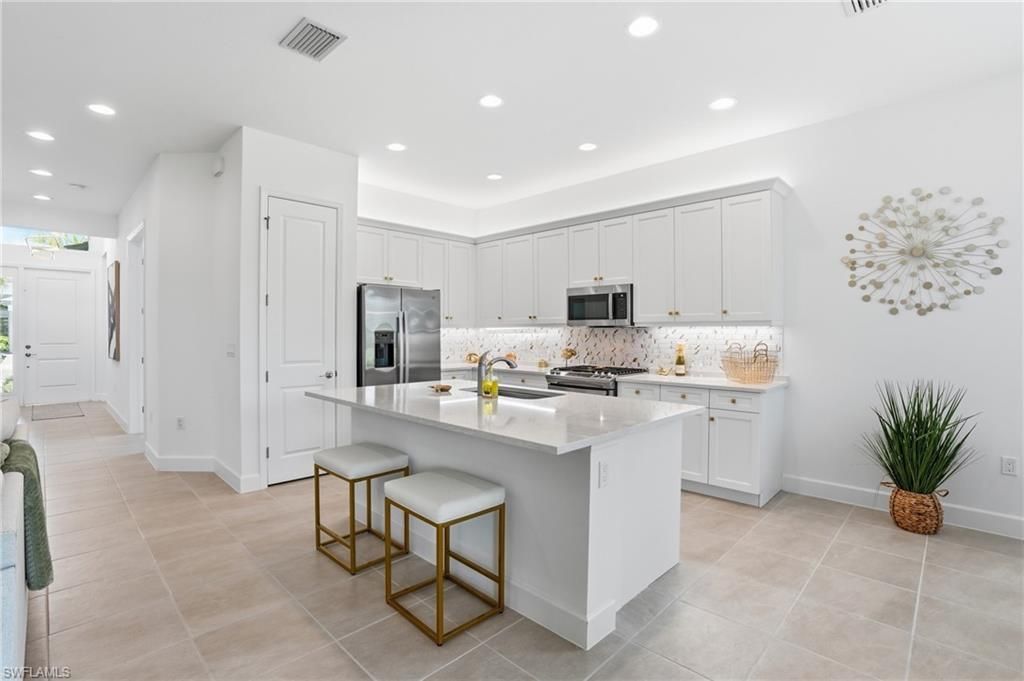 12349 Dahlia Ct , Naples, FL 34120 Photo