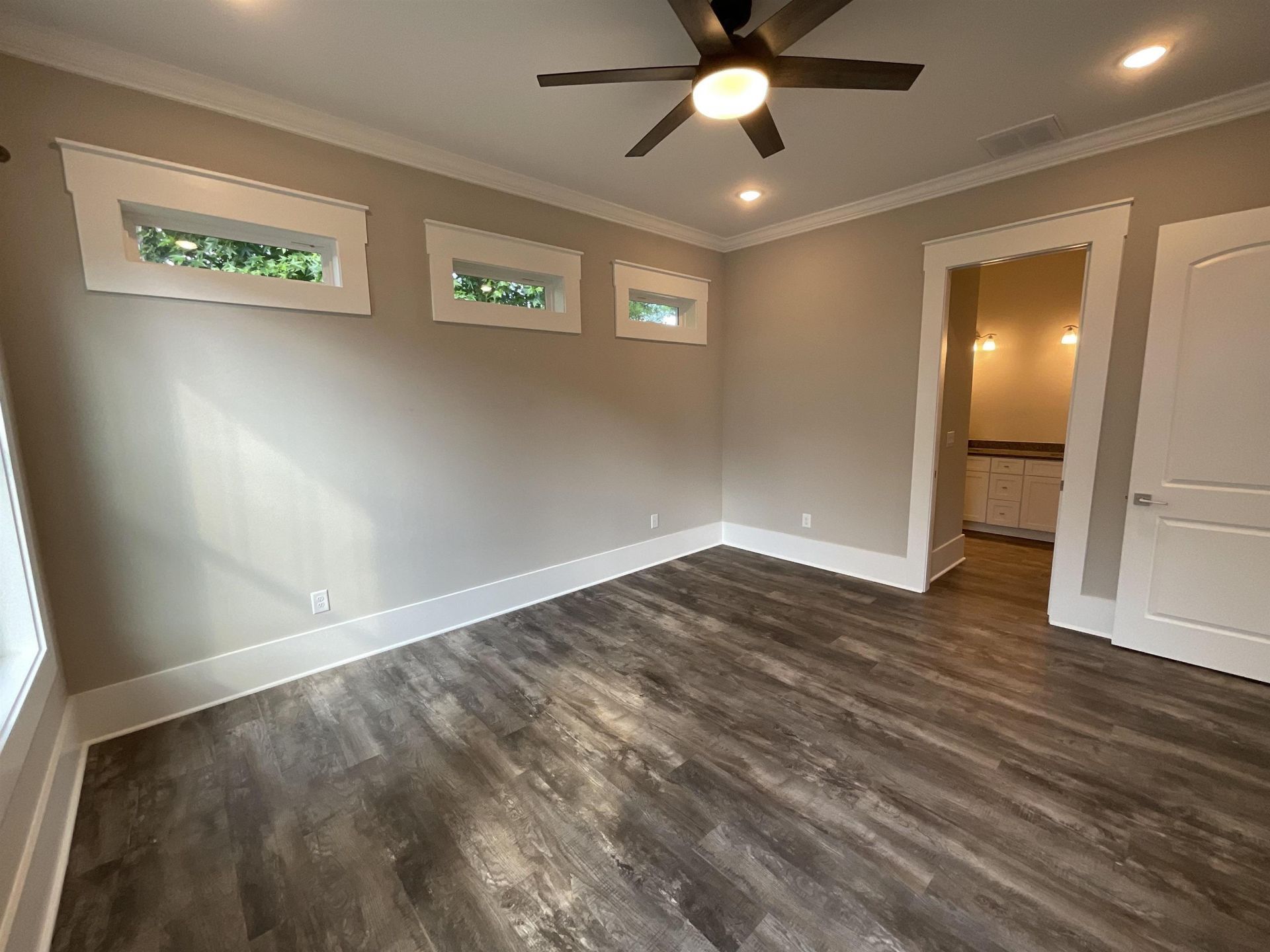 154 Mcilroy Ct.  Photo 23