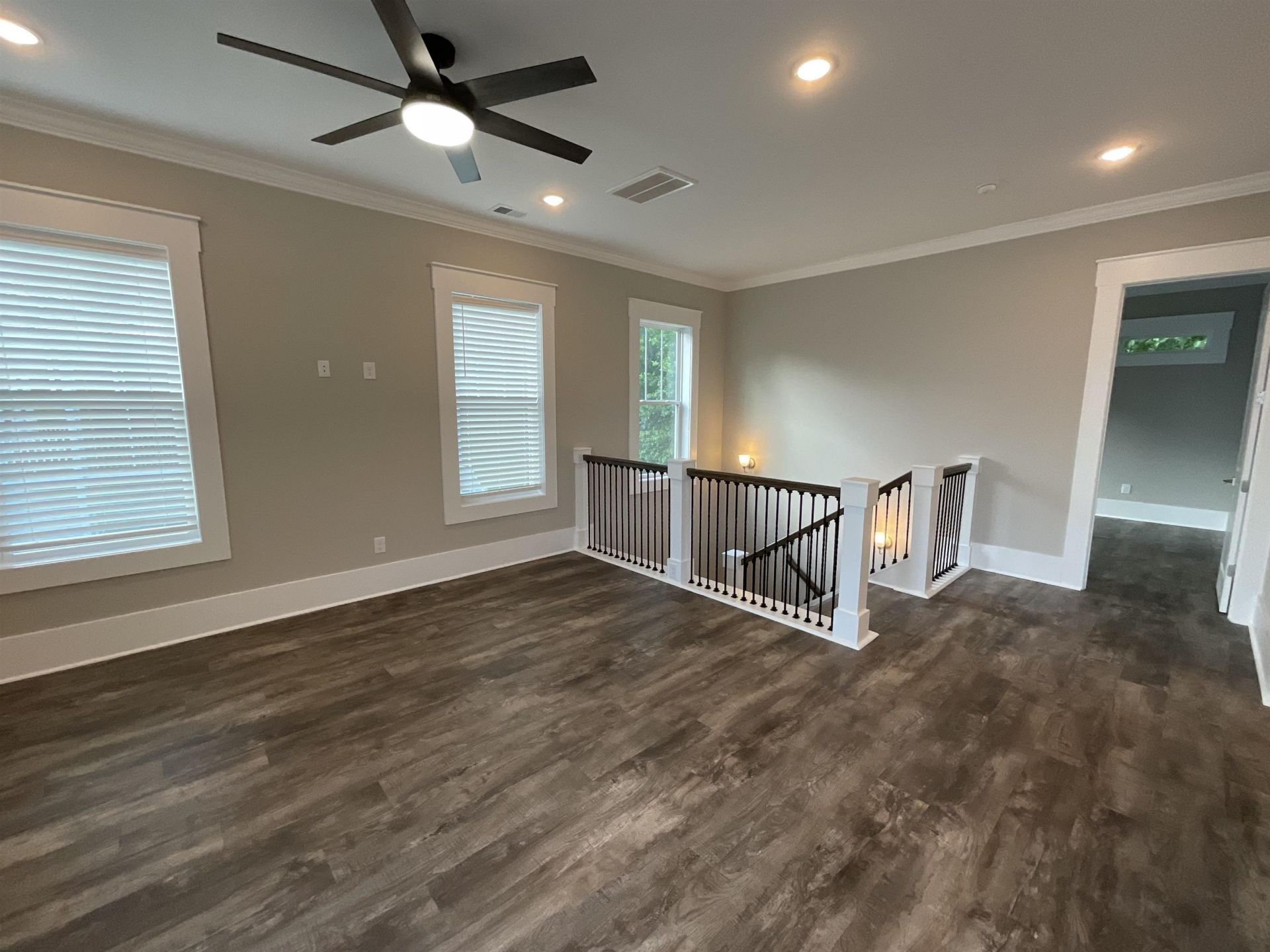 154 Mcilroy Ct.  Photo 27