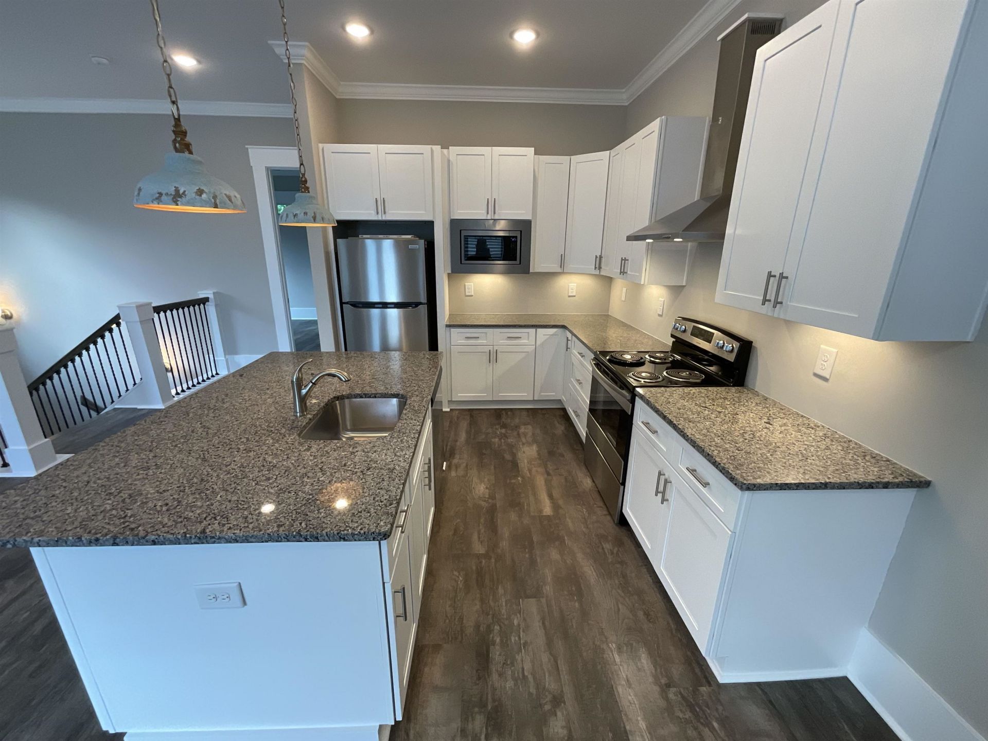 154 Mcilroy Ct.  Photo 30