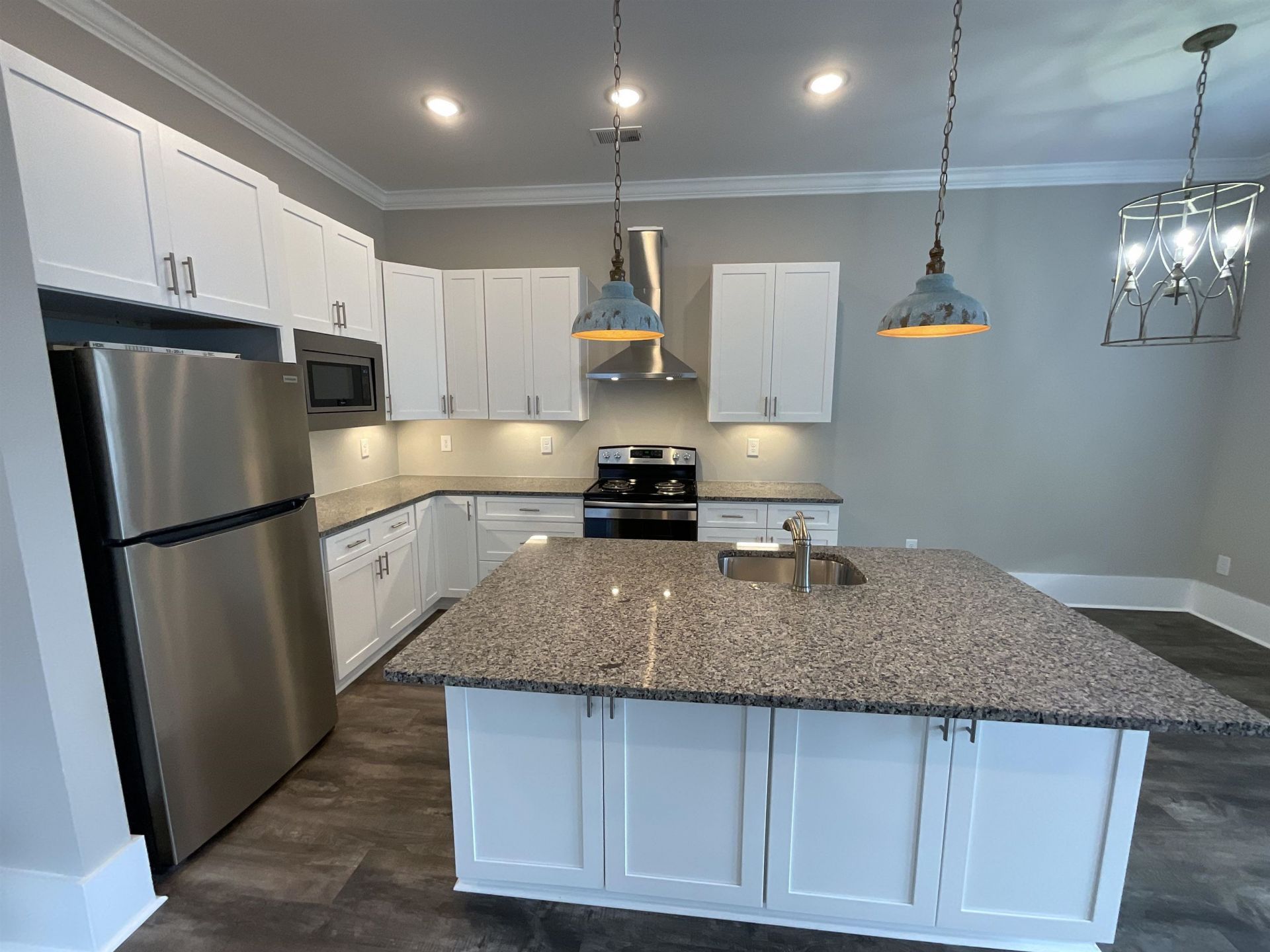 154 Mcilroy Ct.  Photo 34