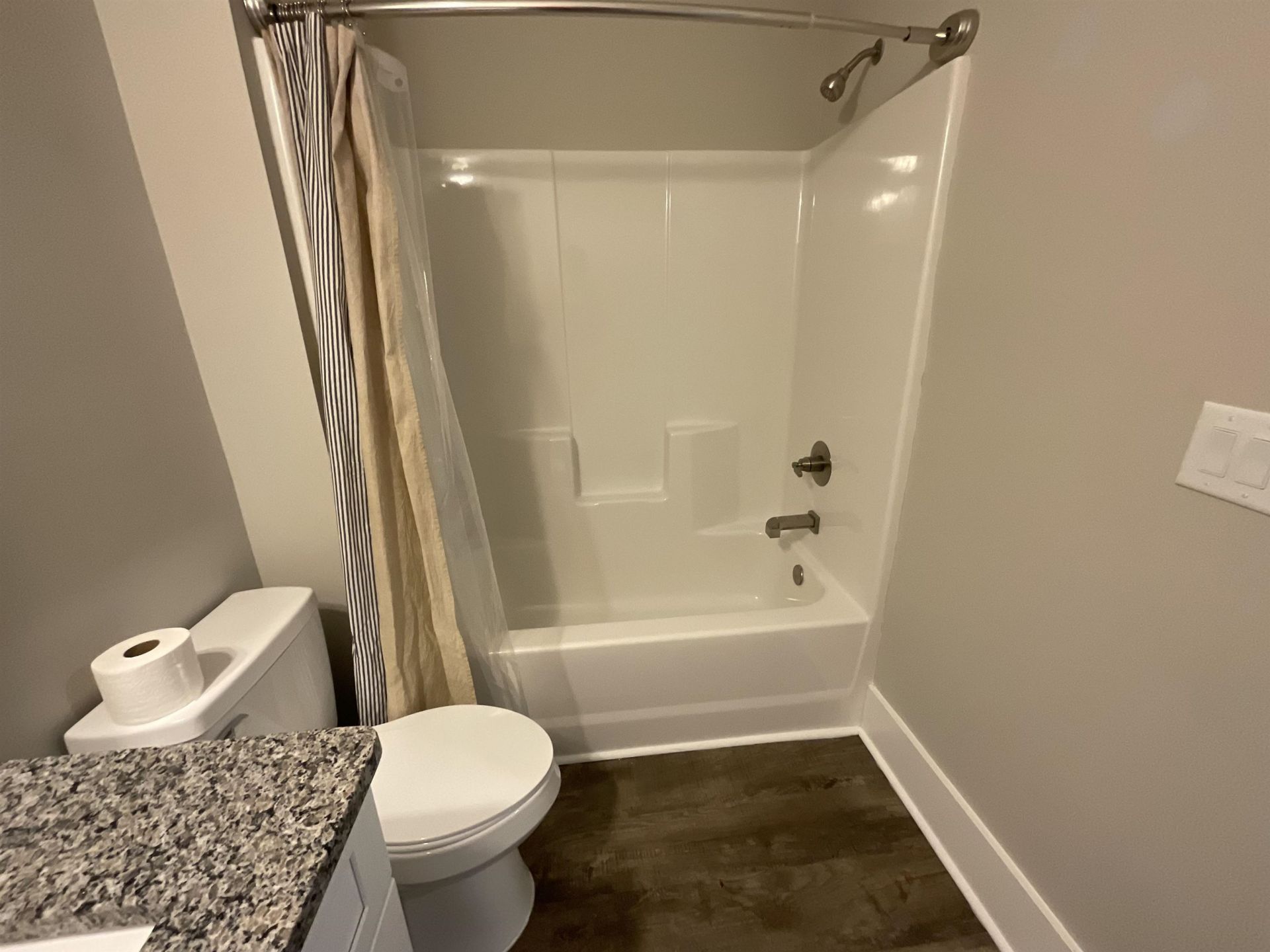 154 Mcilroy Ct.  Photo 39
