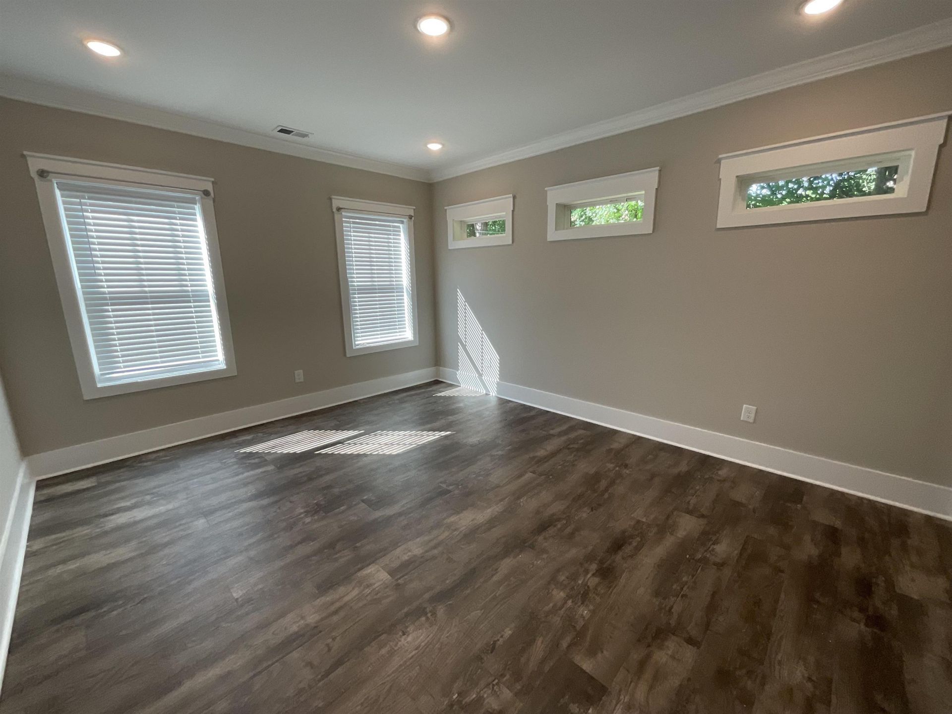 154 Mcilroy Ct.  Photo 45