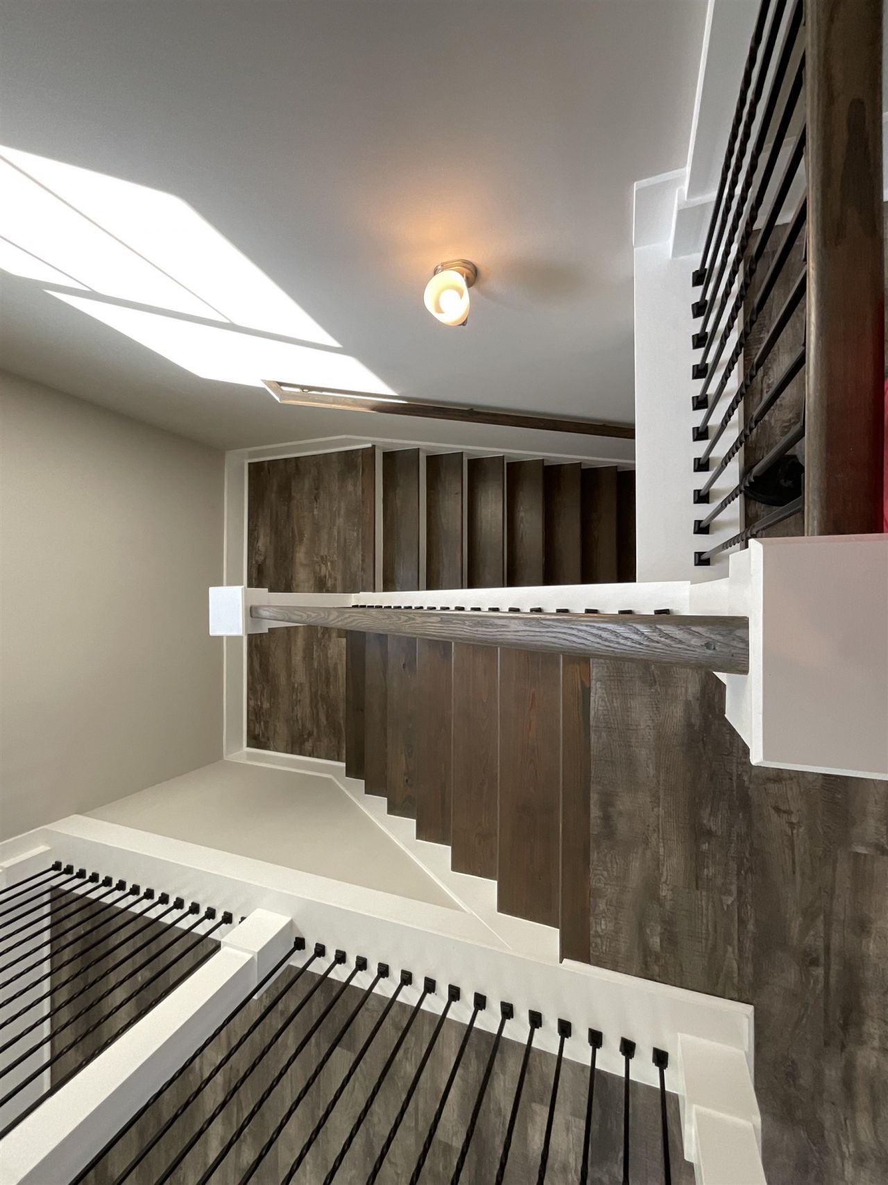 154 Mcilroy Ct.  Photo 7