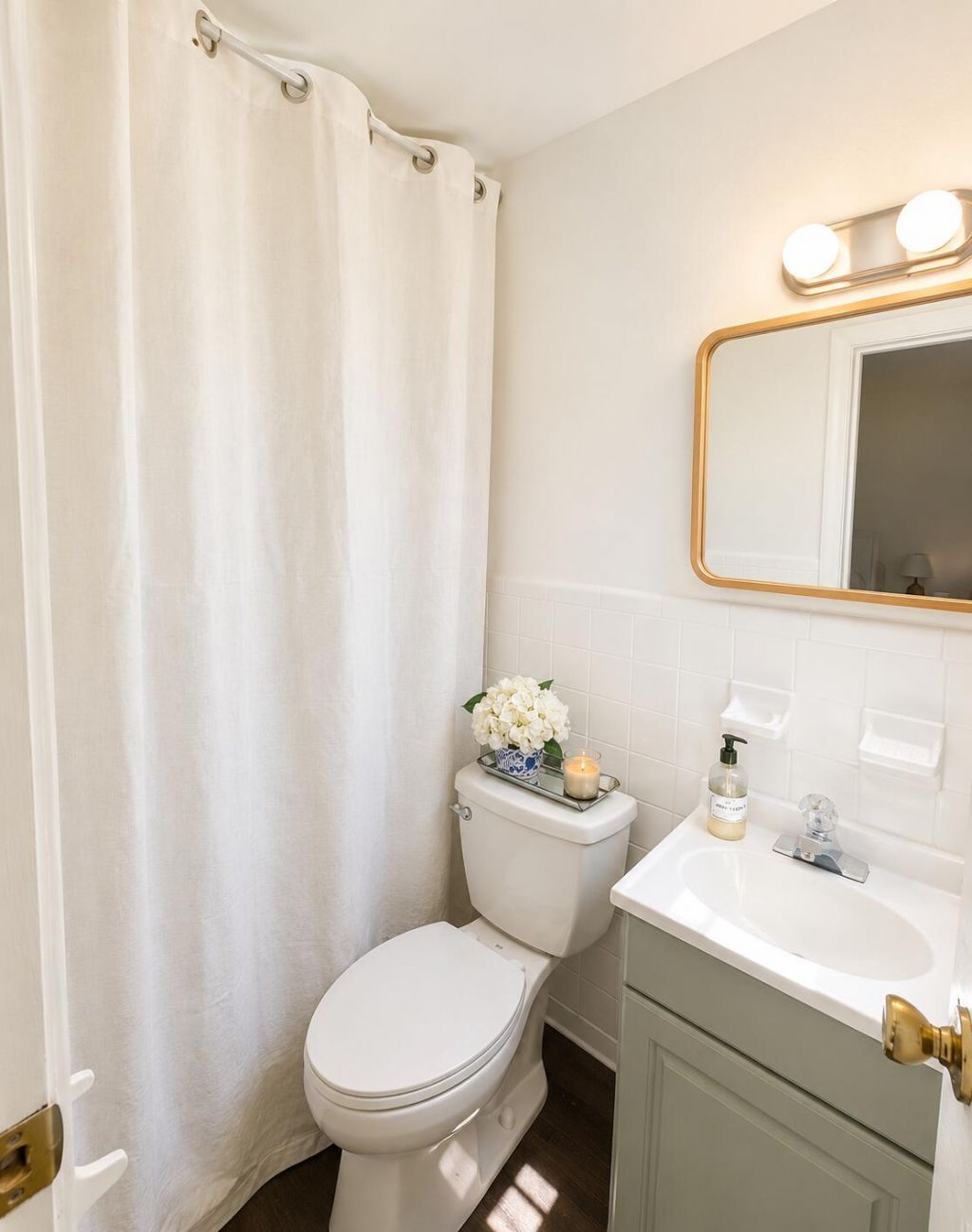 936 Lansing Drive Photo 10