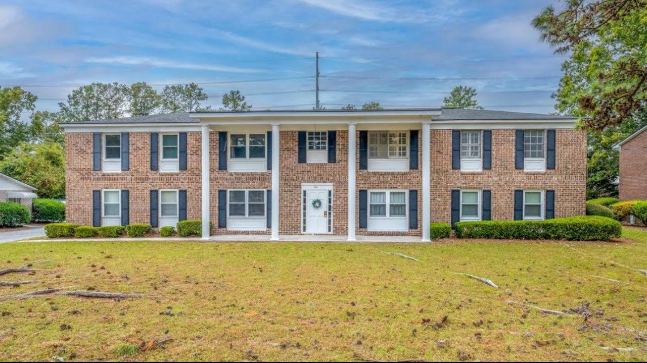 936 Lansing Drive Photo 14