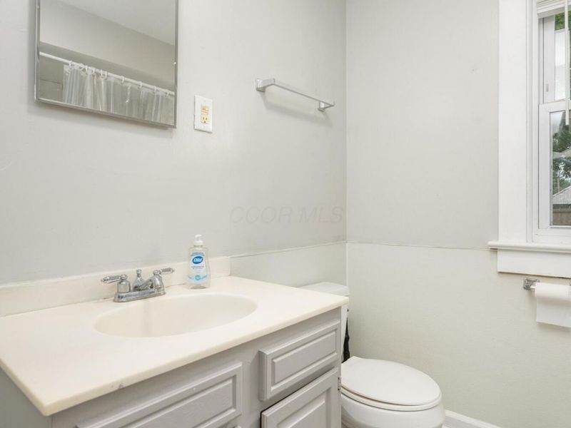 205 N Division Street, Mount Vernon, OH 43050 Photo 18
