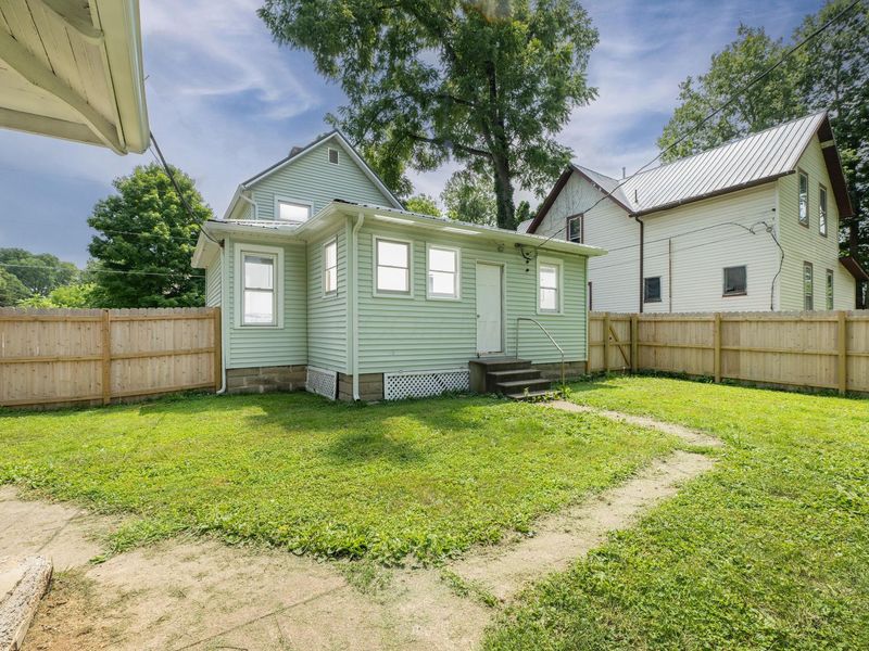 205 N Division Street, Mount Vernon, OH 43050 Photo 8