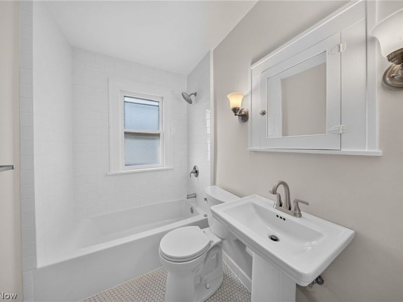 3588 W 155th Street, Cleveland, OH 44111 Photo 21