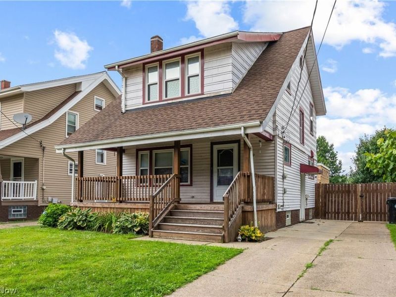 4239 W 21st Street, Cleveland, OH 44109 Photo 2
