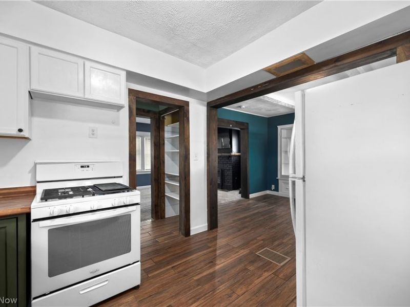 4239 W 21st Street, Cleveland, OH 44109 Photo 22
