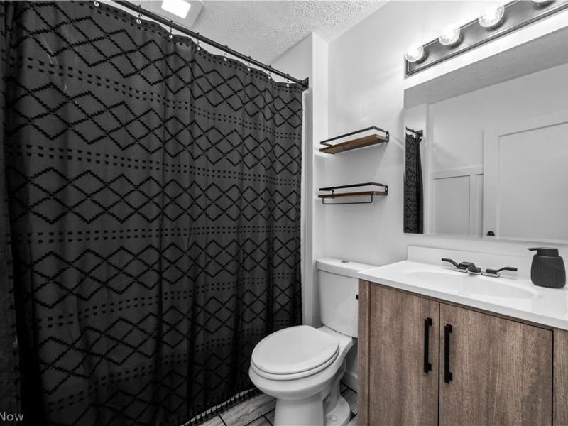 4239 W 21st Street, Cleveland, OH 44109 Photo 28
