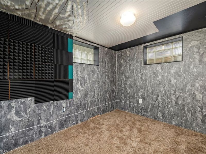 4239 W 21st Street, Cleveland, OH 44109 Photo 37