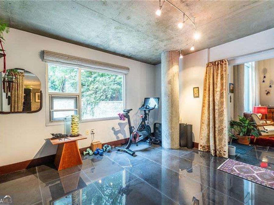Property Image 43