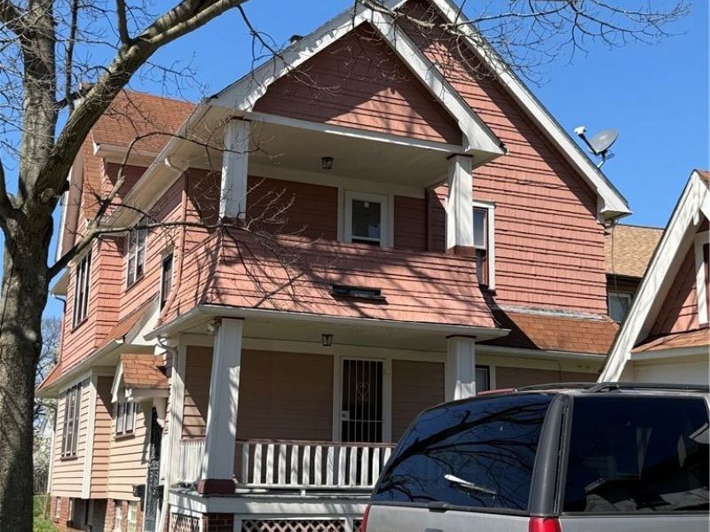 4515 E 126th Street, Garfield Heights, OH 44105 Photo 2