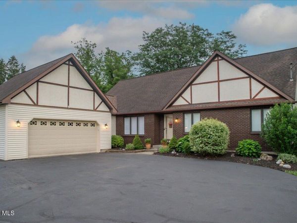 7 James Drive, Waterford, NY 12188