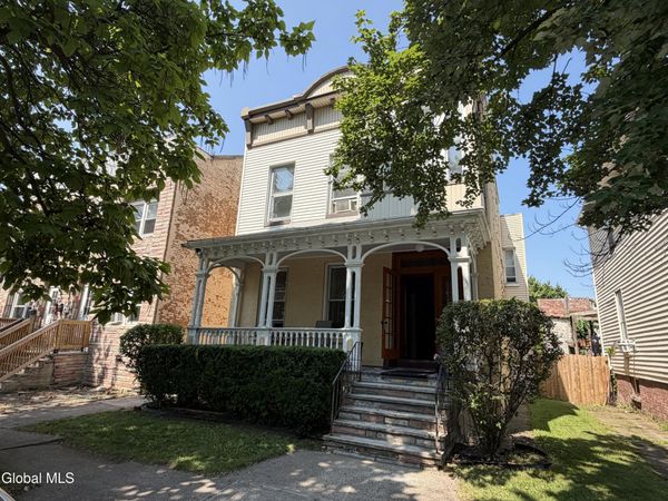 1611 3rd Avenue, Watervliet, NY 12189