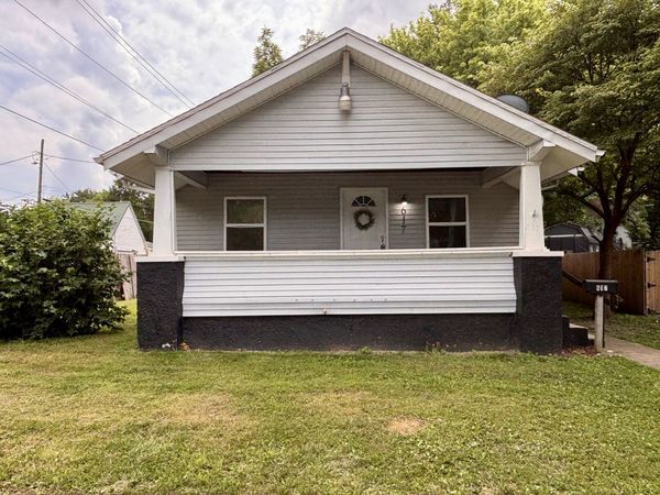 617 E 4th Street , Centralia, IL 62801