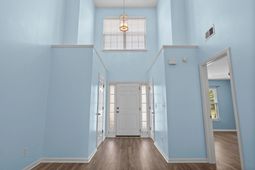 1096 Harvest Circle  photo 4