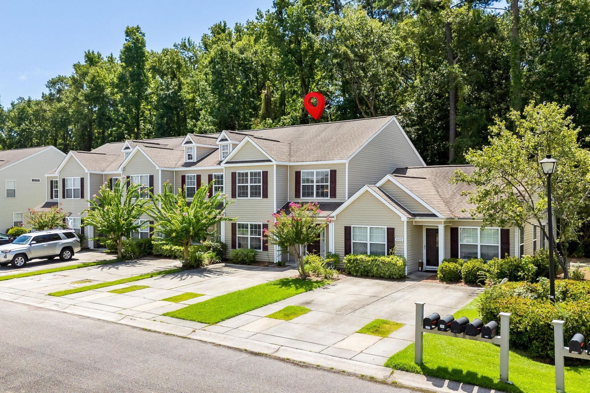 1096 Harvest Circle  Photo 37