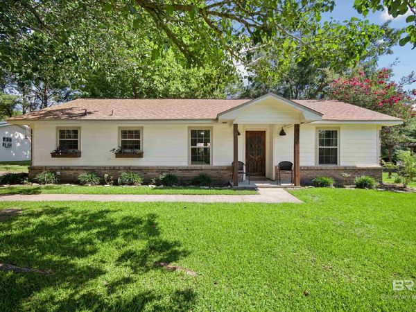 10310 Southhill Drive, Mobile, AL 36695