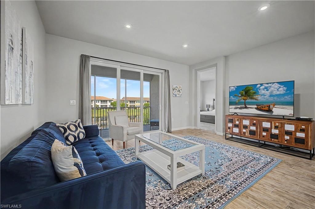 4713 Arboretum Cir, Unit 202, Naples, FL 34112 Photo