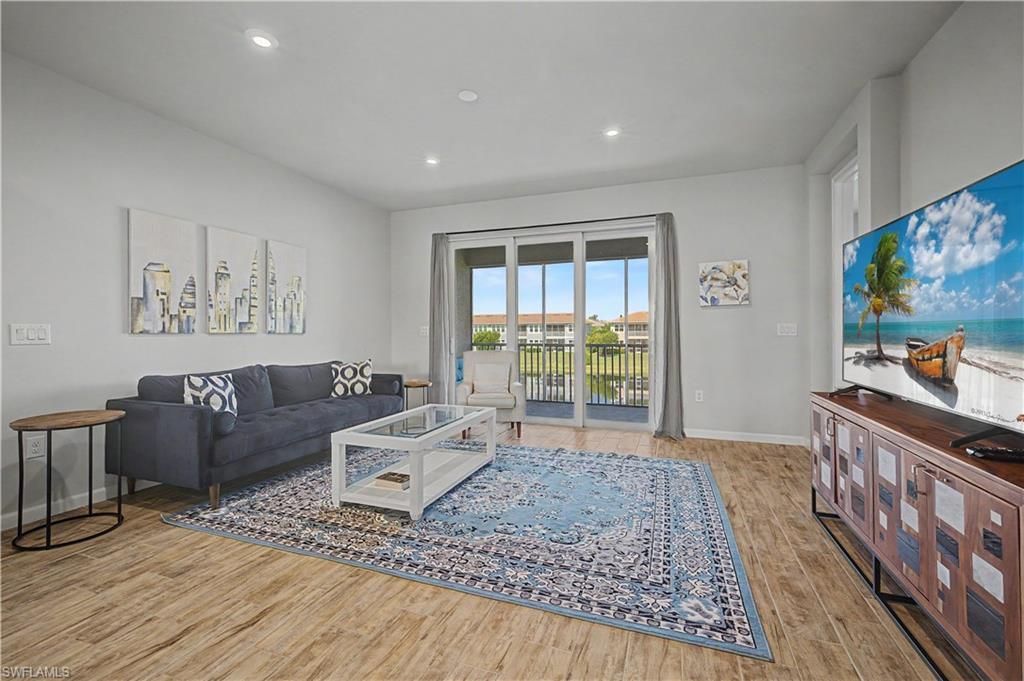 4713 Arboretum Cir, Unit 202, Naples, FL 34112 Photo