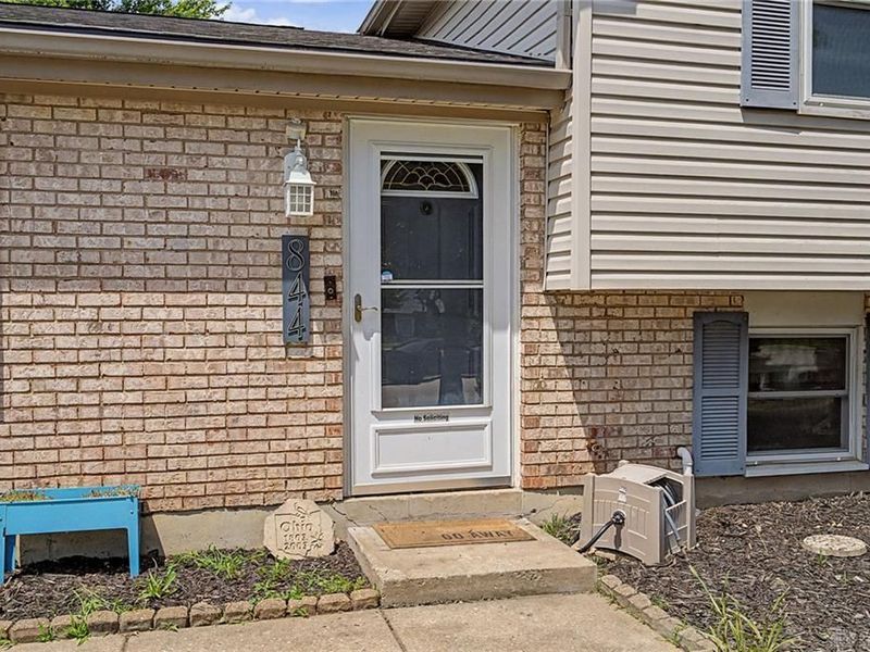 844 Sunset Drive, Englewood, OH 45322 Photo 5