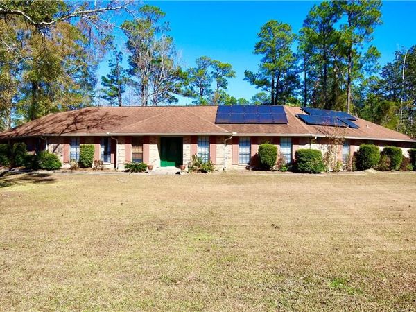 32689 C C Road , Slidell, LA 70460
