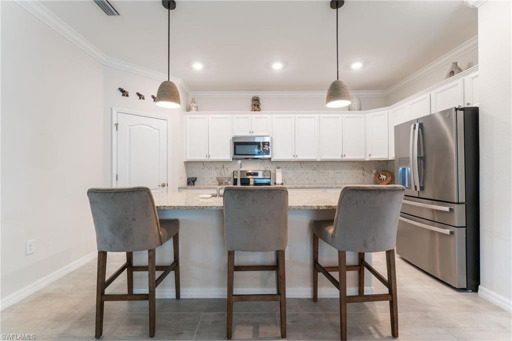 19825 The Place Blvd, Estero, FL 33928 Photo