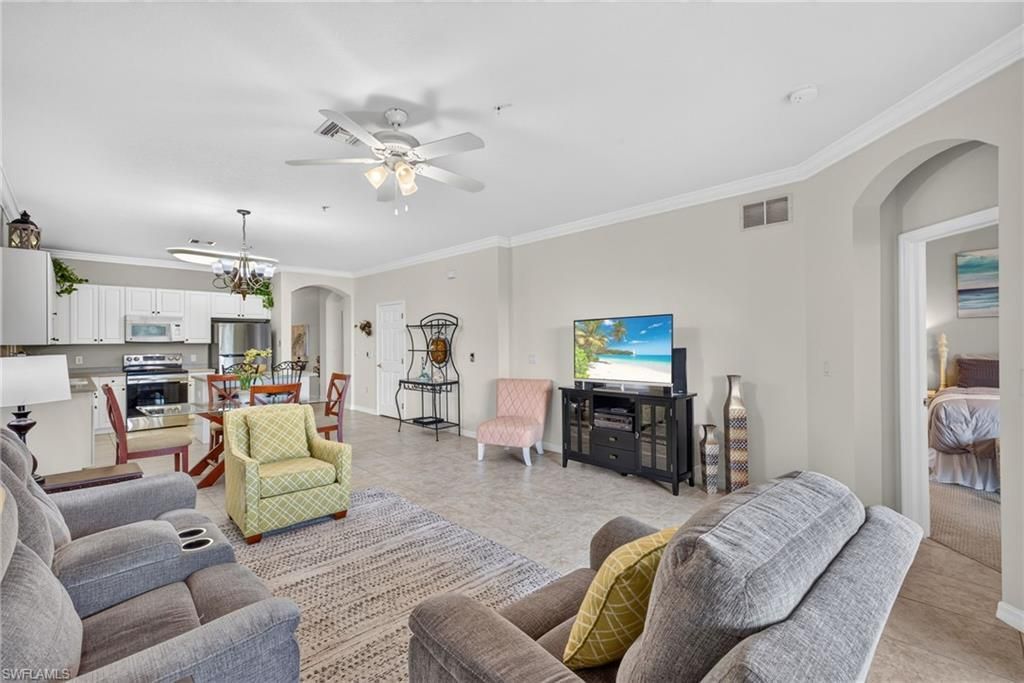 9621 Spanish Moss Way , Unit 3833, Bonita Springs, FL 34135 Photo
