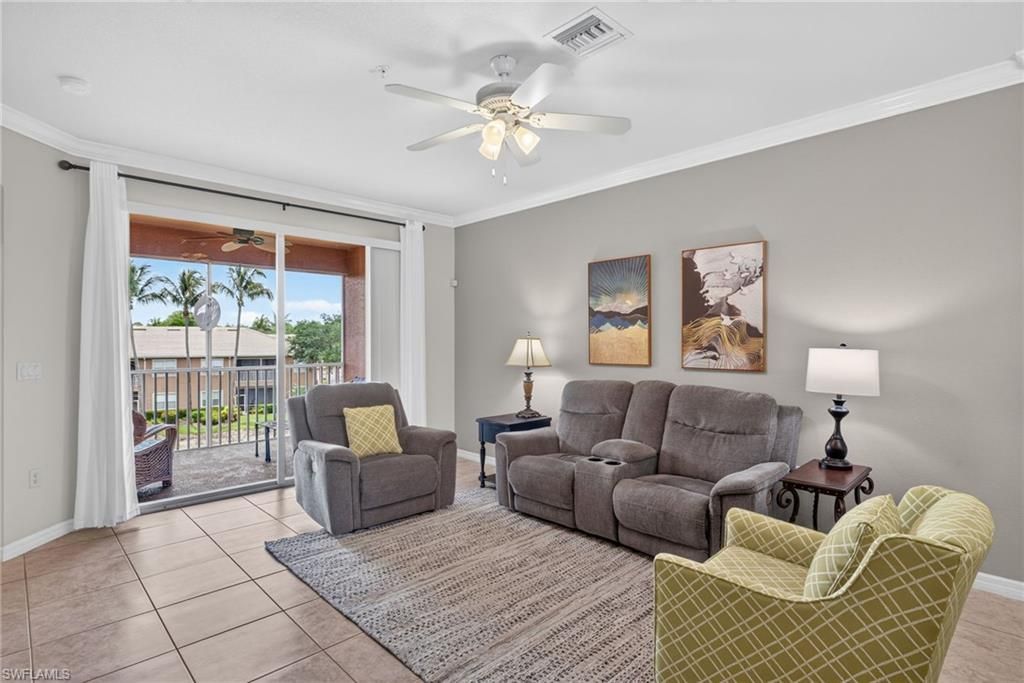 9621 Spanish Moss Way , Unit 3833, Bonita Springs, FL 34135 Photo
