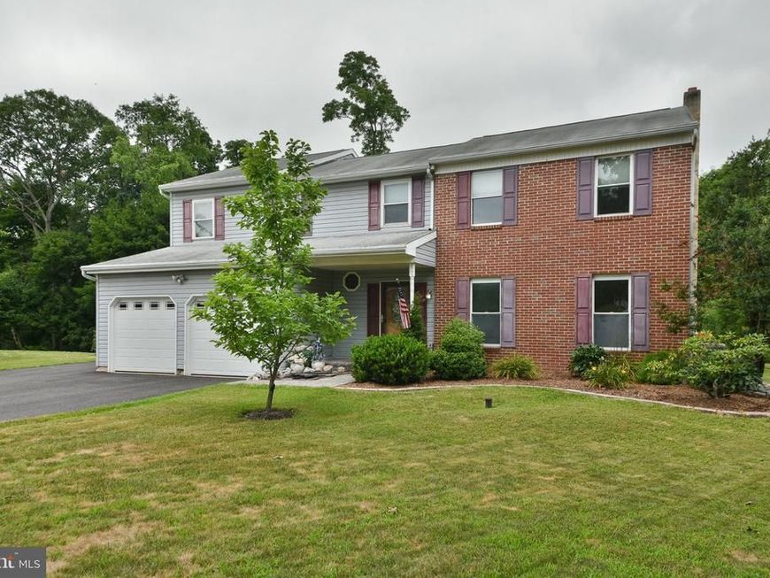 773 Holly Circle, Harleysville, PA 19438 Main Photo