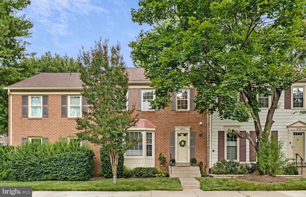2803 Shawn Leigh Drive, Vienna, VA 22181 Main Photo