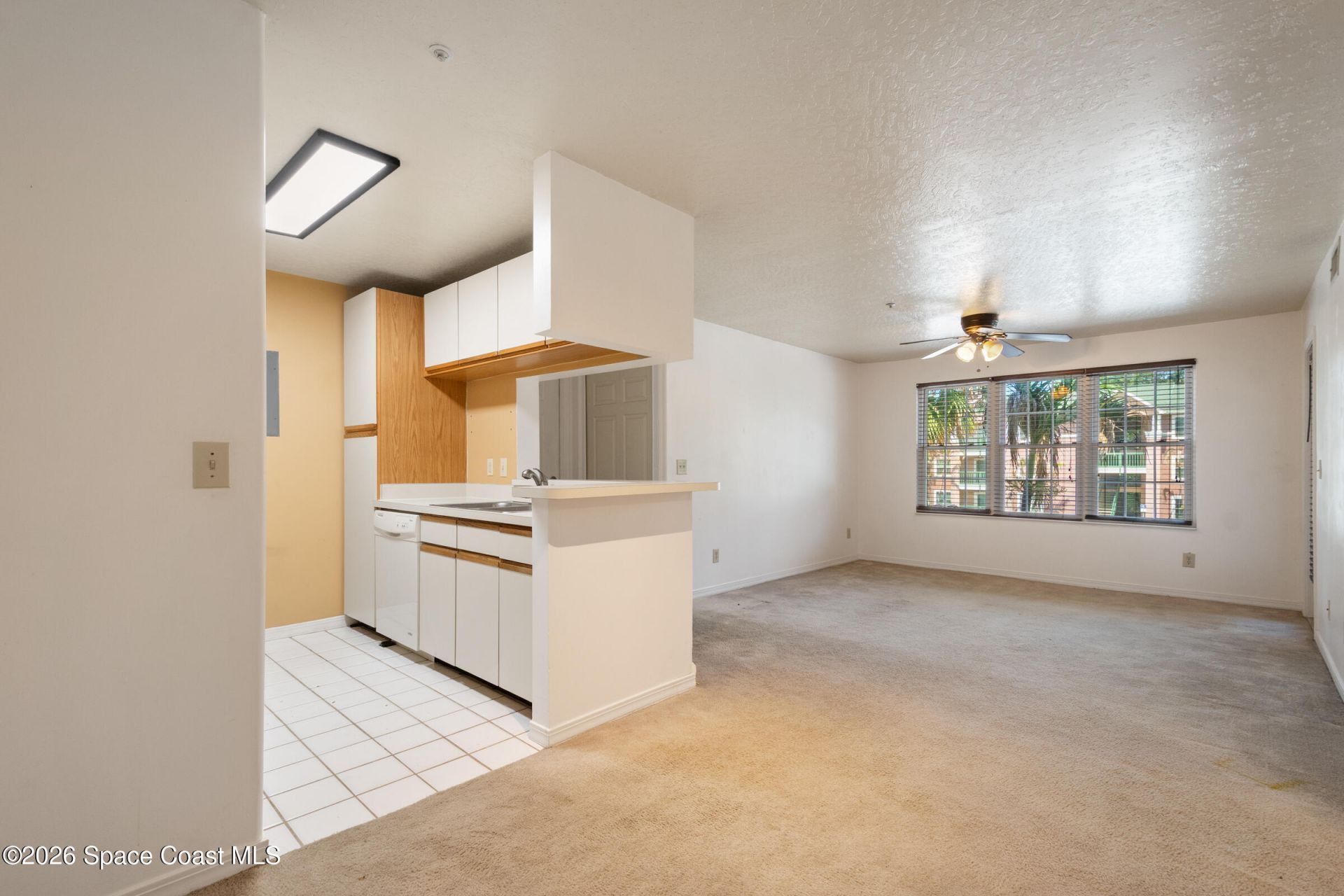 7667 N Wickham Road , Unit 813, Melbourne, FL 32940 Photo