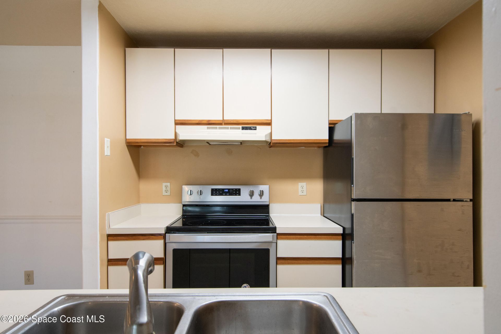 7667 N Wickham Road , Unit 813, Melbourne, FL 32940 Photo