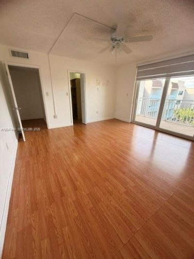 6930 Miami Gardens Dr , Unit 1-517, Hialeah, FL 33015 Photo