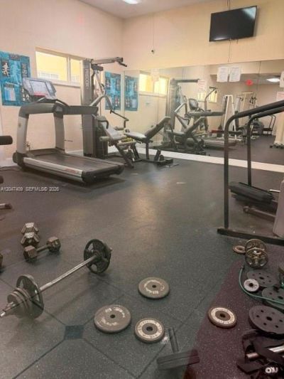 6930 Miami Gardens Dr , Unit 1-517, Hialeah, FL 33015 Photo