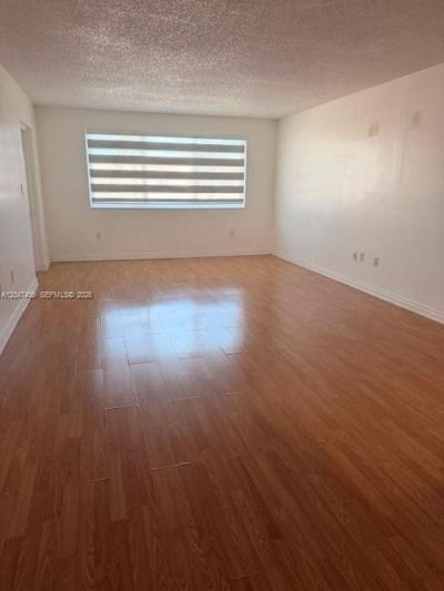 6930 Miami Gardens Dr , Unit 1-517, Hialeah, FL 33015 Photo