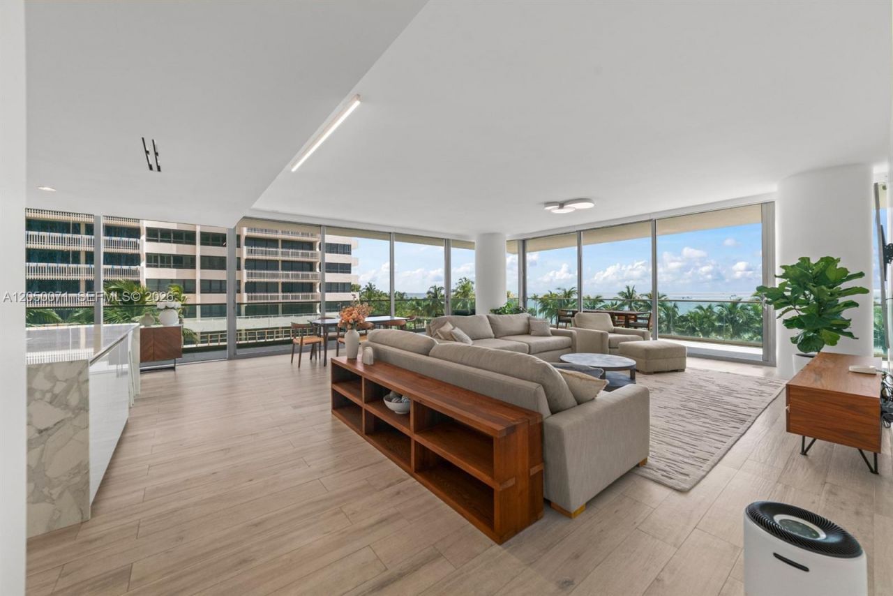 10203 Collins Ave, Unit 401, Bal Harbour, FL 33154 Photo
